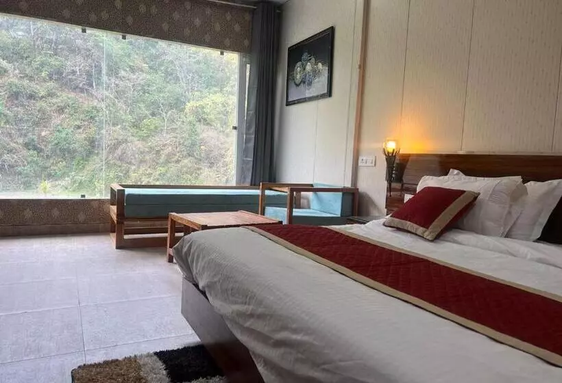 Sukham Raasa River Resort & Spa By Lawrence Hotels