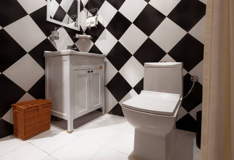 Vaani Greens Resort, Kaziranga