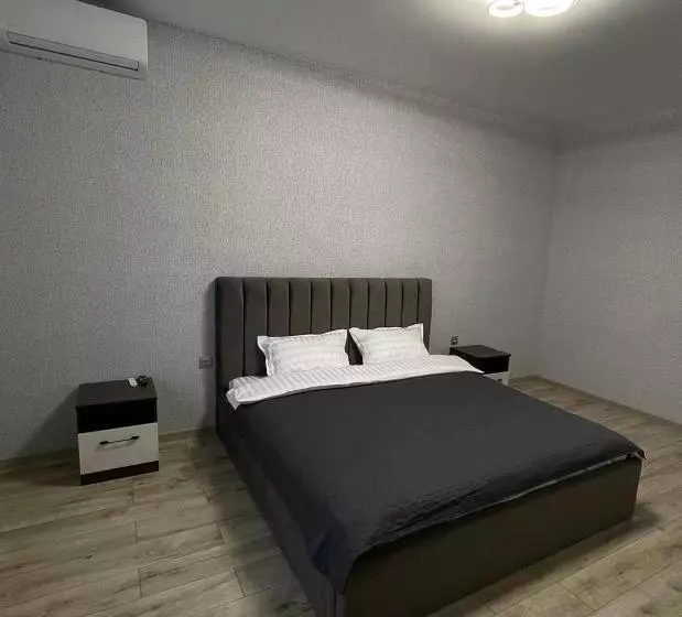 Hotelli ні пуху, ні пера!