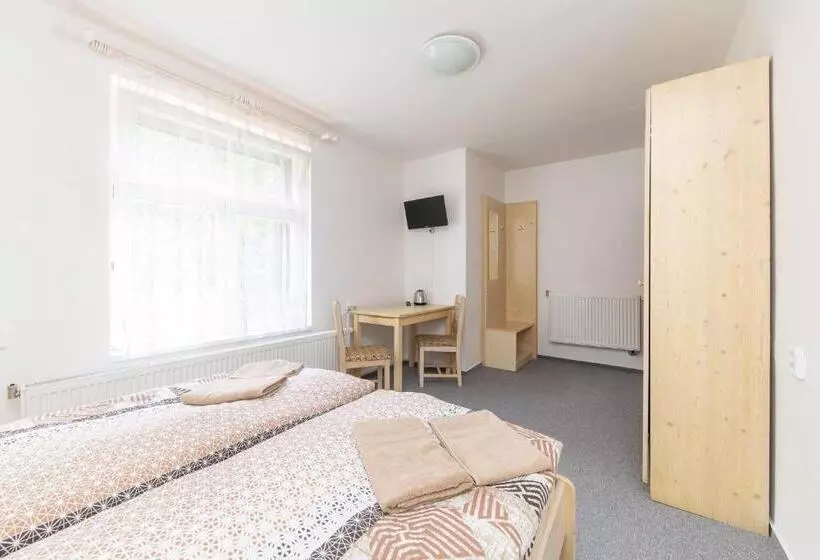 Hotelli Pivovar Polička