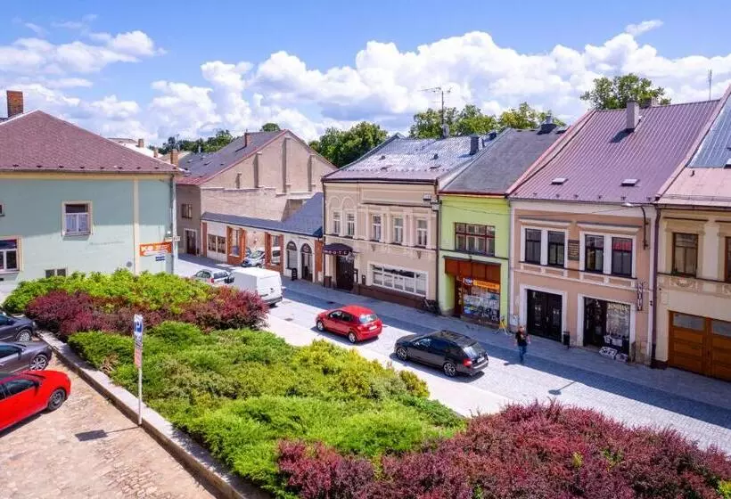 Hotelli Pivovar Polička