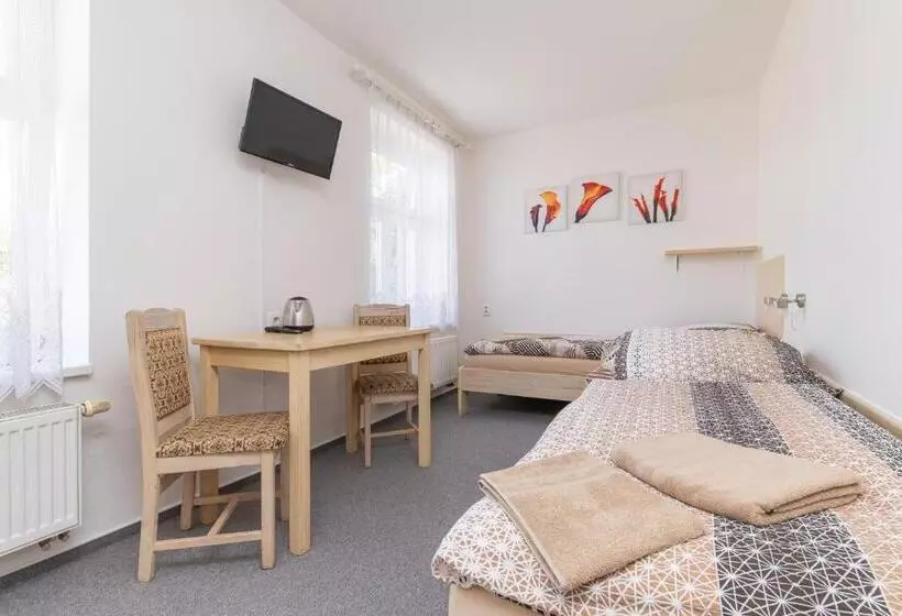 Hotelli Pivovar Polička