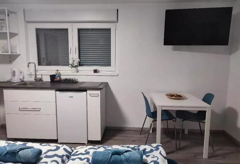 هتل Tilka`s House