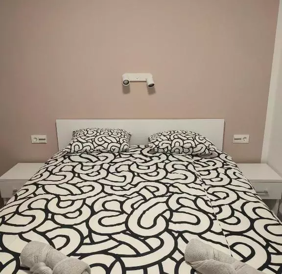 هتل Tilka`s House