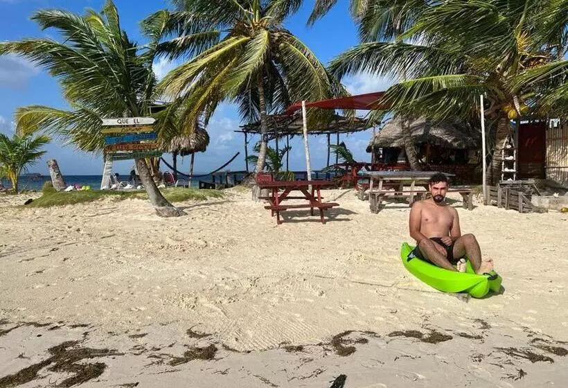 Isla Guarsidub San Blas Cabaña Sobre El Mar