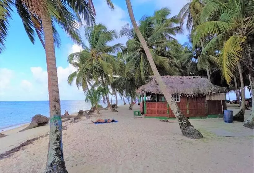 Isla Guarsidub San Blas Cabaña Sobre El Mar