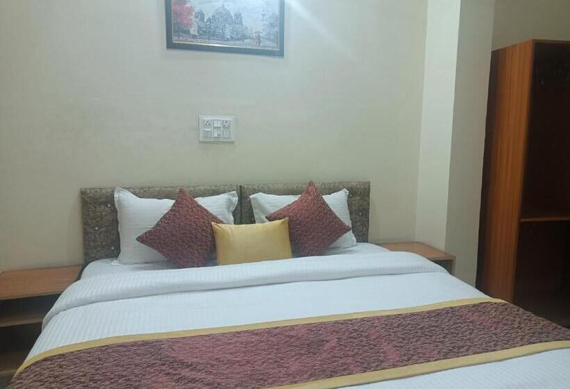 Signature Nest Hotel And Restaurant