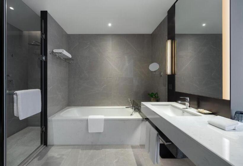 The Qube Hotel Anqing