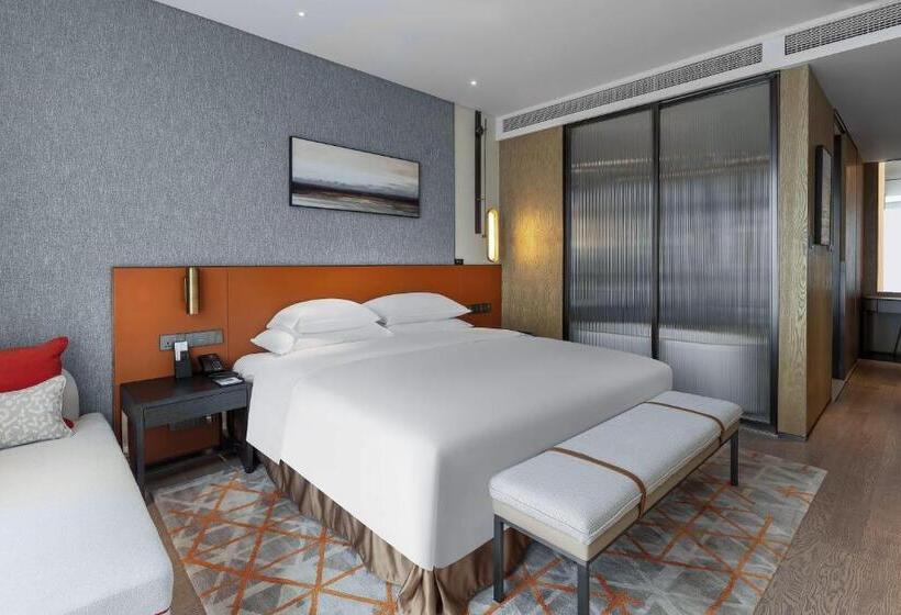 The Qube Hotel Anqing