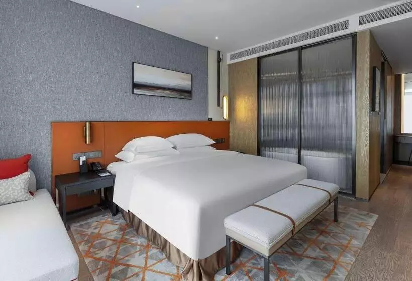 The Qube Hotel Anqing