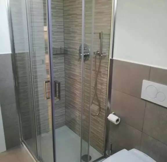 Aamiaismajoitus (B&B) Edo S Home