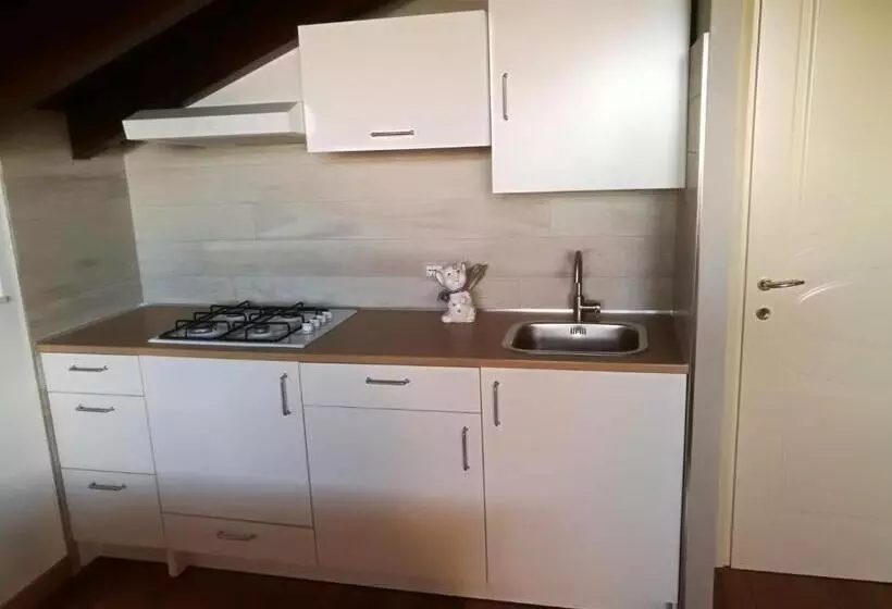 Aamiaismajoitus (B&B) Edo S Home