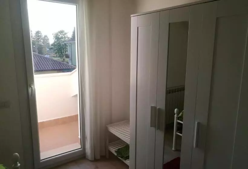 Aamiaismajoitus (B&B) Edo S Home