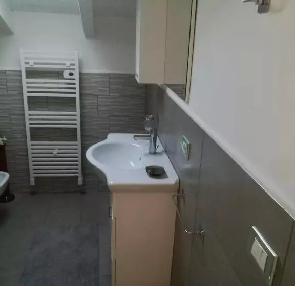 Aamiaismajoitus (B&B) Edo S Home