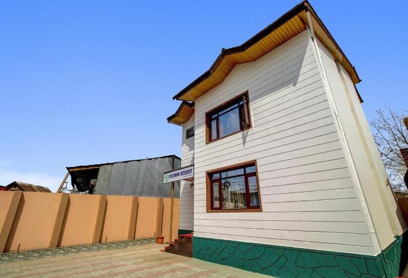 هتل Capital O Yasmin Resort