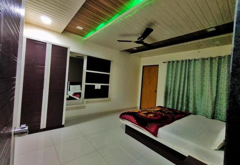 هتل D Lite Cottage