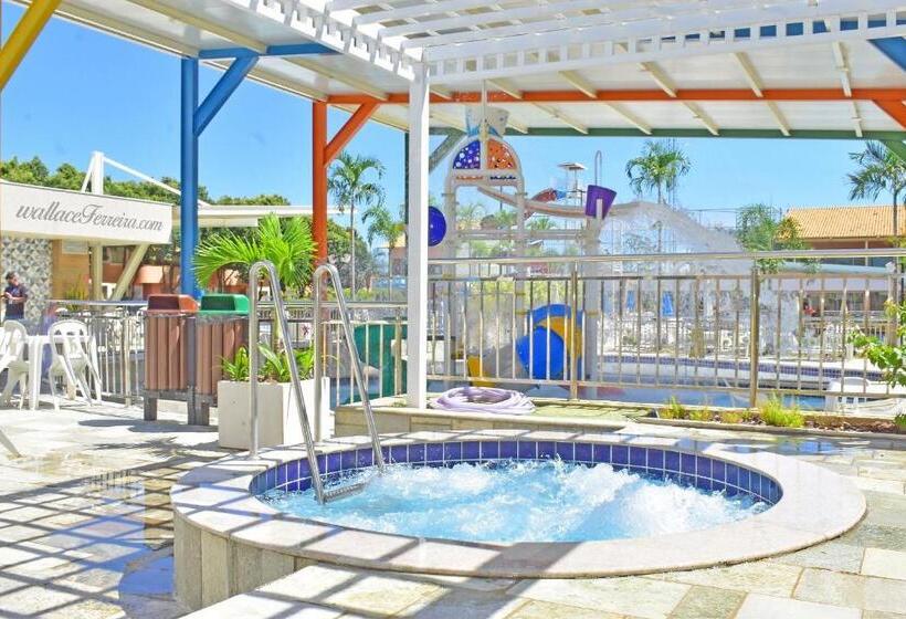 هتل Diroma Fiori C/cozinha E Parque Aquático   Wafeh