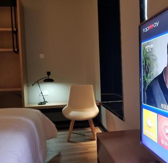 Отель Unijoy Cityinn Oct Loft Shenzhen有集城市客栈创意园店
