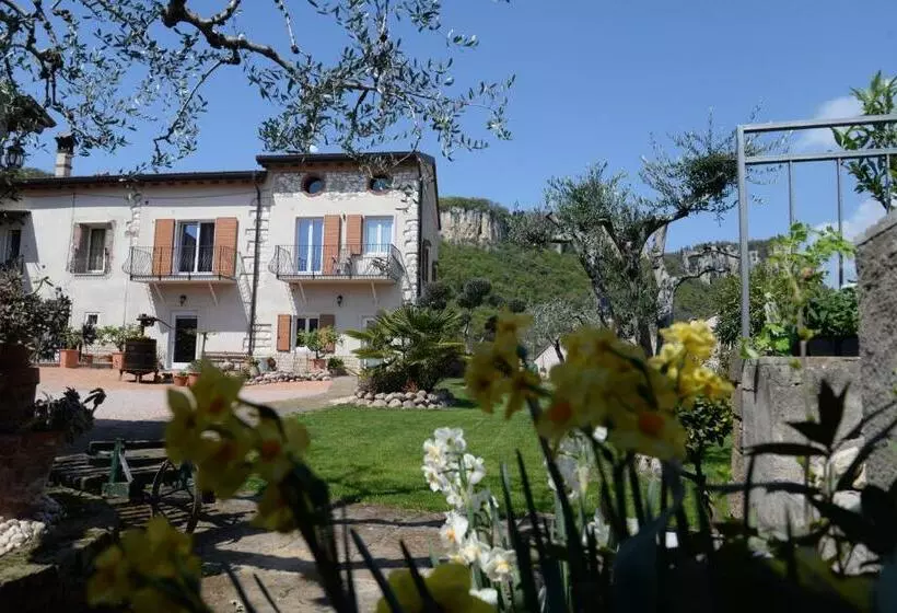 ペンション Bnb La Corte