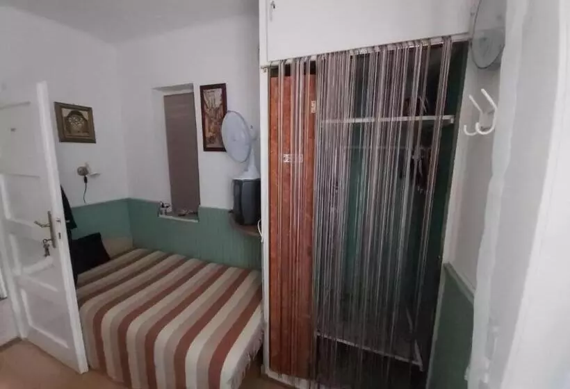 پانسیون Newmidi Studio Terrace, Wifi