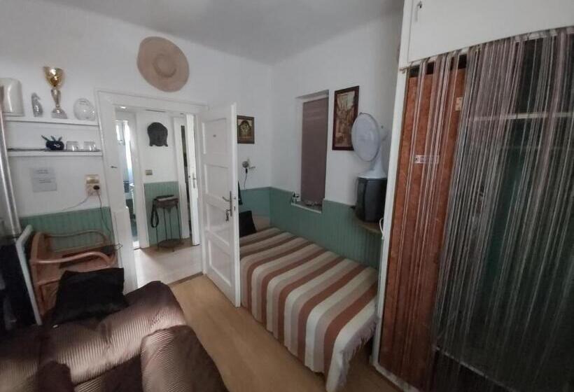 Pensionat Newmidi Studio Terrace, Wifi