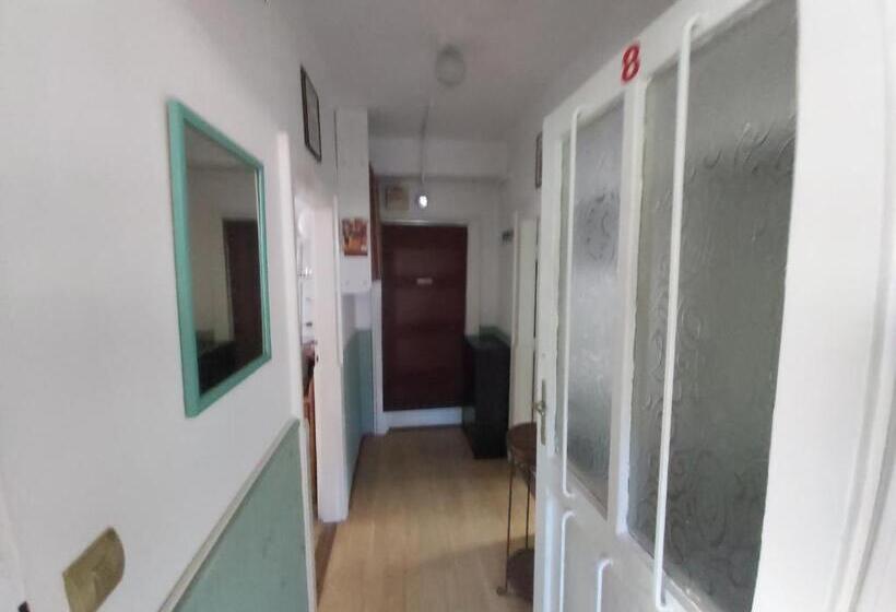 Pensionat Newmidi Studio Terrace, Wifi