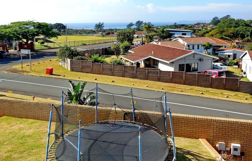 مبيت وإفطار Chopper Corner