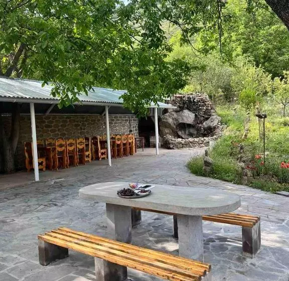 Aamiaismajoitus (B&B) Halidzor