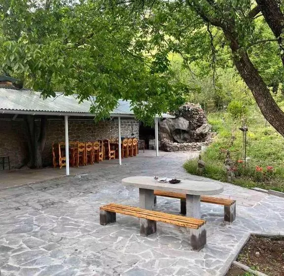 Aamiaismajoitus (B&B) Halidzor