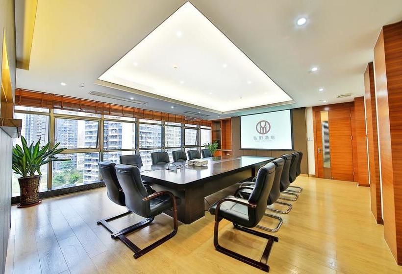 Hongyang Hotel Shenzhen North Railway Station