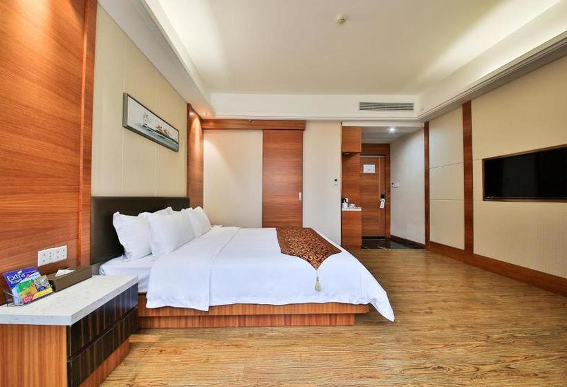 Hongyang Hotel Shenzhen North Railway Station