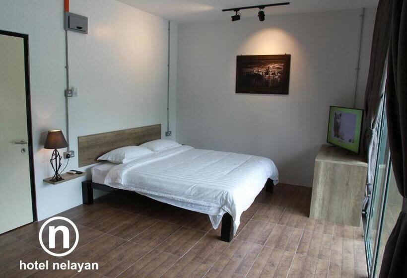 فندق Nelayan
