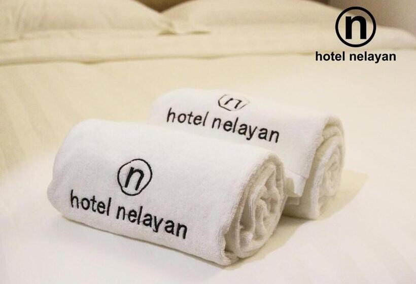 فندق Nelayan