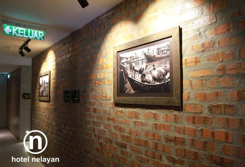 فندق Nelayan