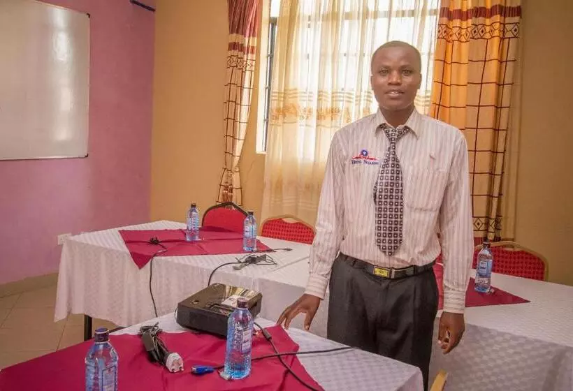 هتل Nyakoe Kisii