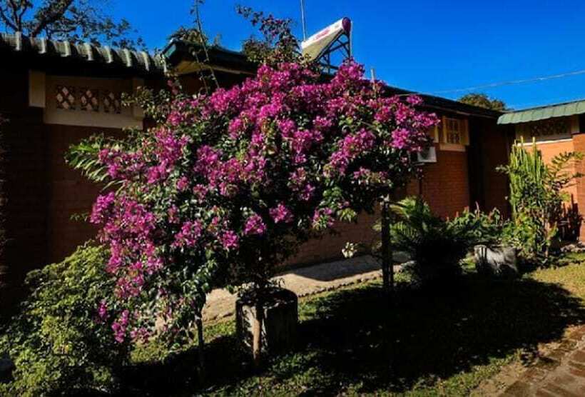 هتل Wun Tawp Garden