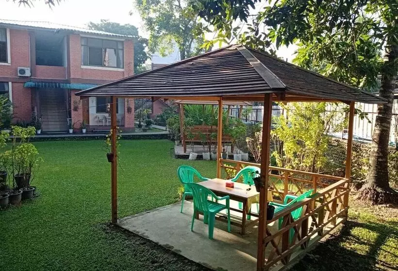 هتل Wun Tawp Garden