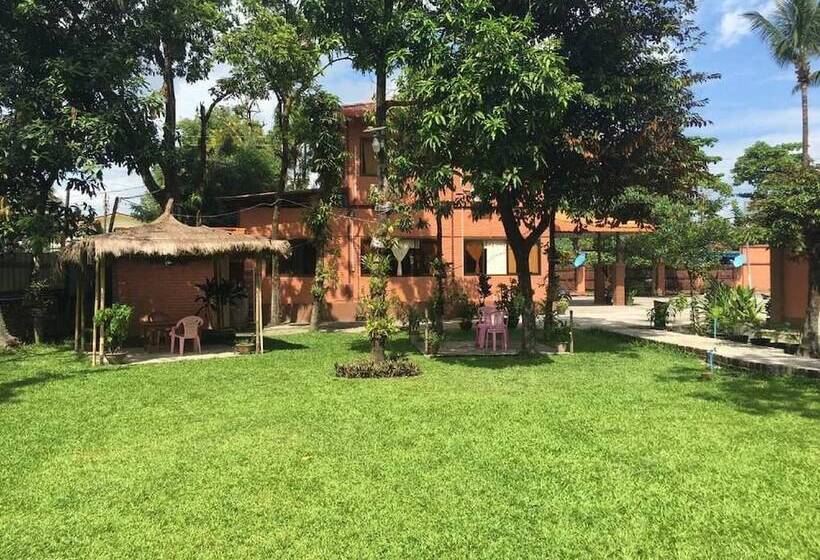 هتل Wun Tawp Garden