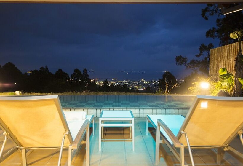 Ryokan Onsensui Pool & Fufu Rotenburo No Hanareyado Yurian