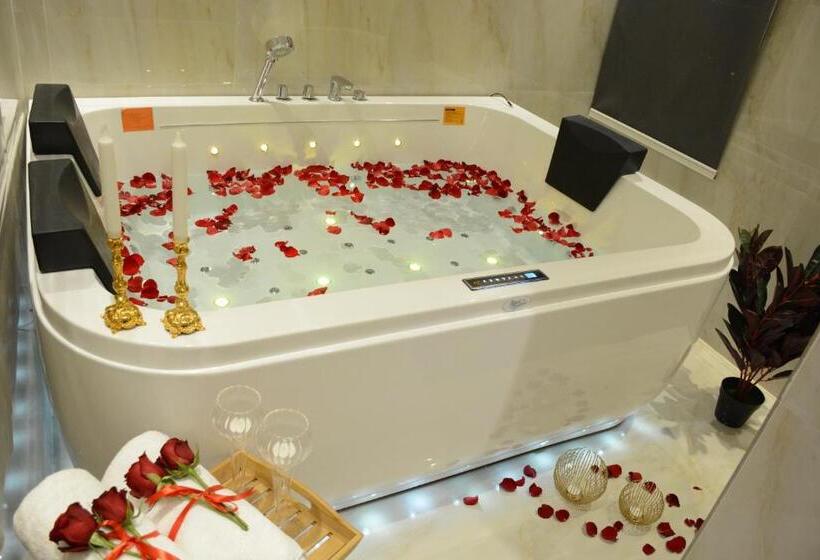 الايوان للاجنحة الفندقية E1