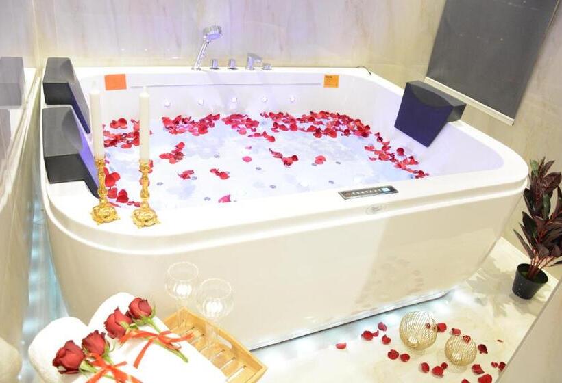 الايوان للاجنحة الفندقية E1