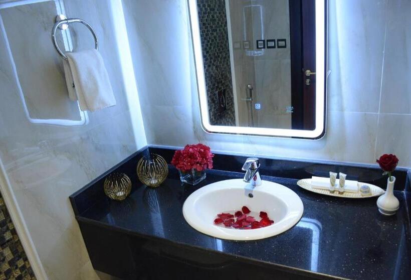 الايوان للاجنحة الفندقية E1