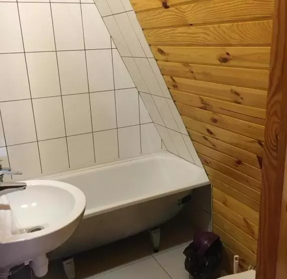 Retkeilymaja номера в деревянных домиках