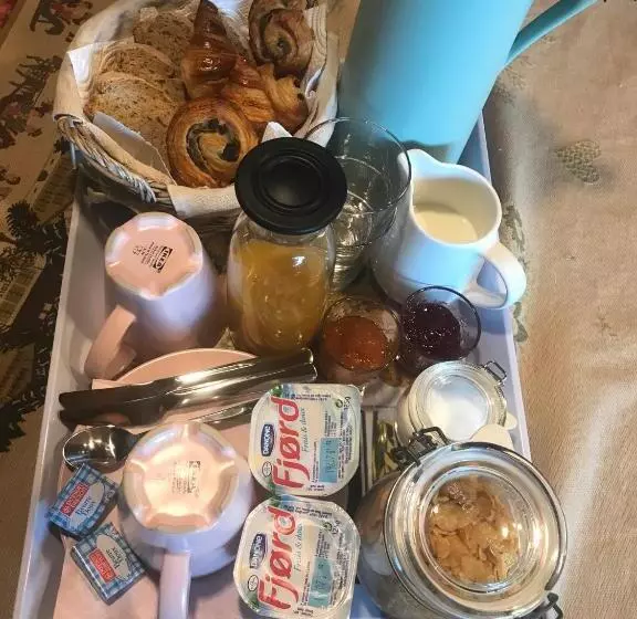 Aamiaismajoitus (B&B) Chez Fred Et Carine