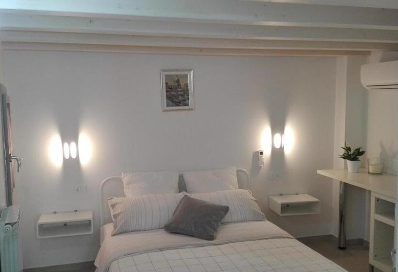 تختخواب و صبحانه La Colombara