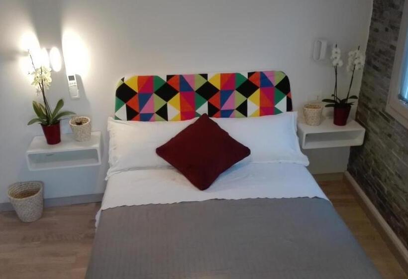 تختخواب و صبحانه La Colombara