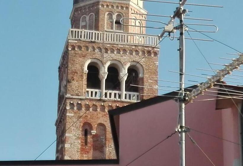 تختخواب و صبحانه La Colombara