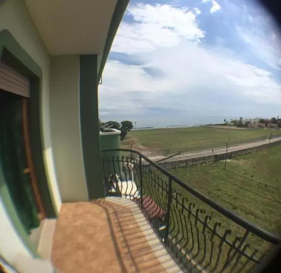 Aamiaismajoitus (B&B) Levante