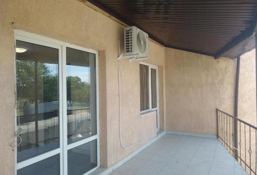 Mini Gostinitsa Hostel