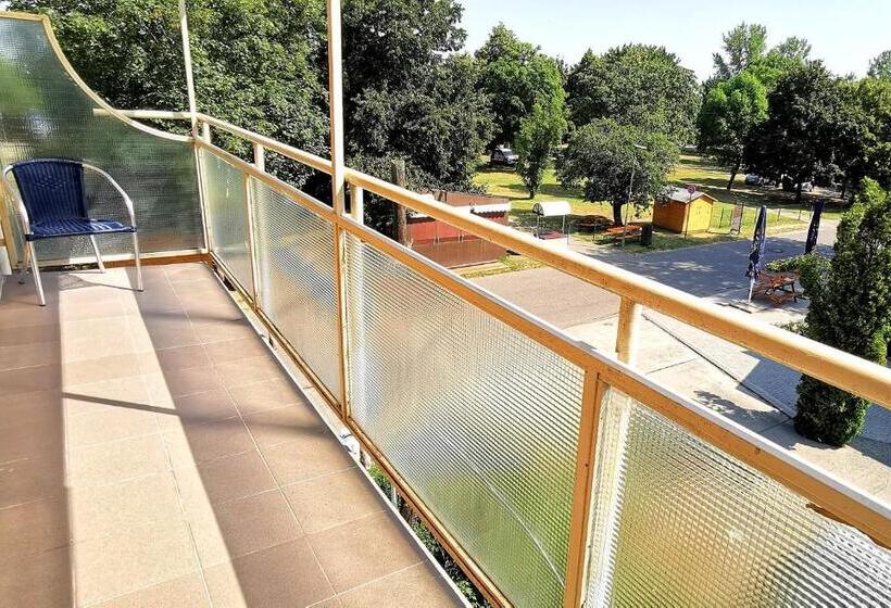 펜션 Penzión Labuť